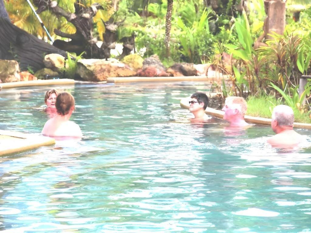 Nattha Waree Hot Spring Resort And Spa Ban Nua Khlong Exterior foto